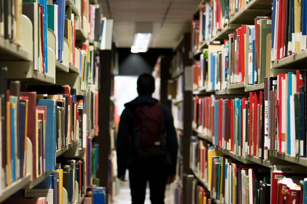 Könyvtársarok – Készülj az érettségire a városi könyvtárban!