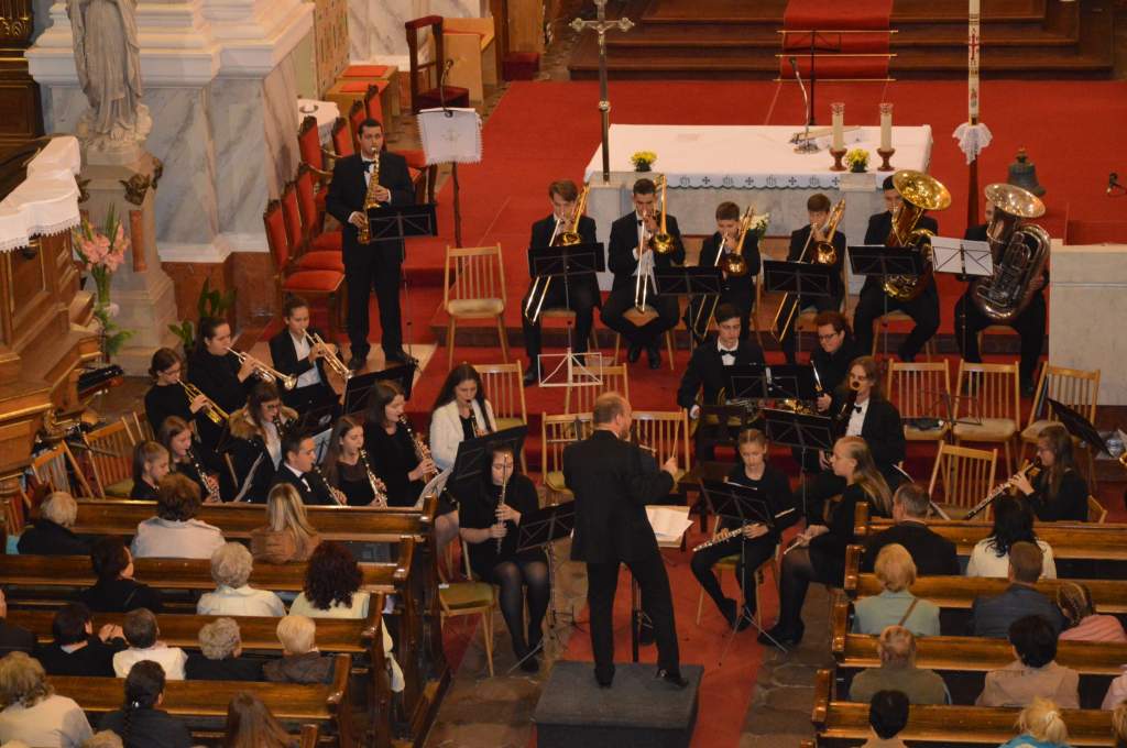 Fúvószenekari koncert a Szent István Templomban