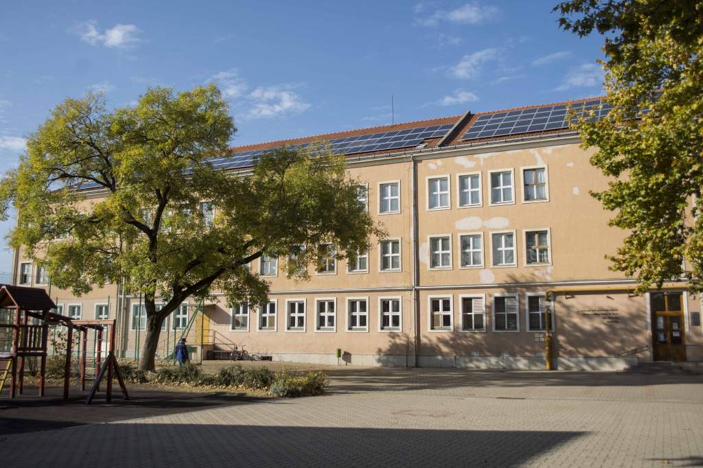 200 millió forintból újultak meg az oktatási intézmények energetikai rendszerei