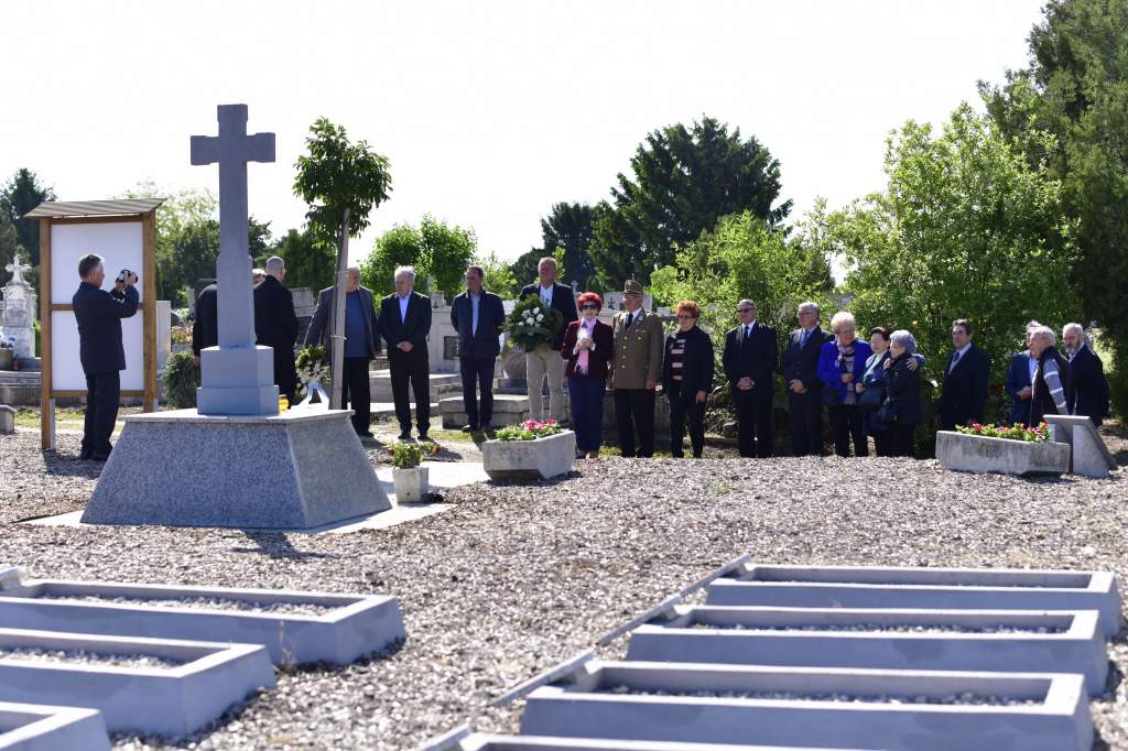 A félegyházi háborús áldozatokra emlékeztek a Hősök Napján