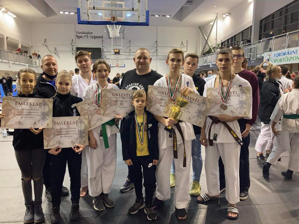 Karatebajnokság félegyházi sikerekkel 