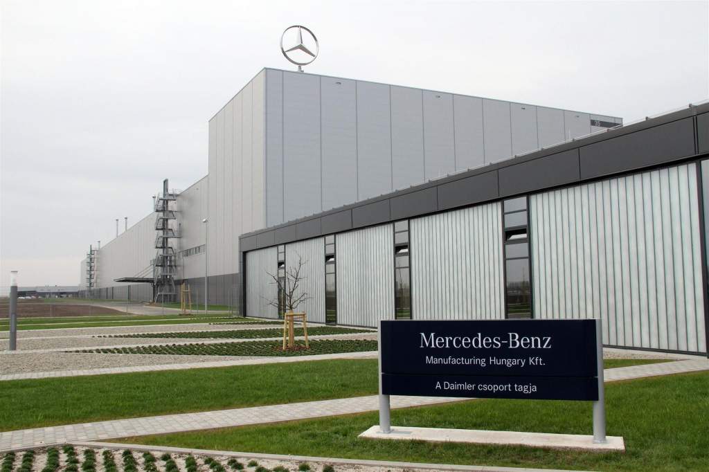 Cáfolta a Daimler, hogy Kecskeméten jelentősen bővítené az autógyárát