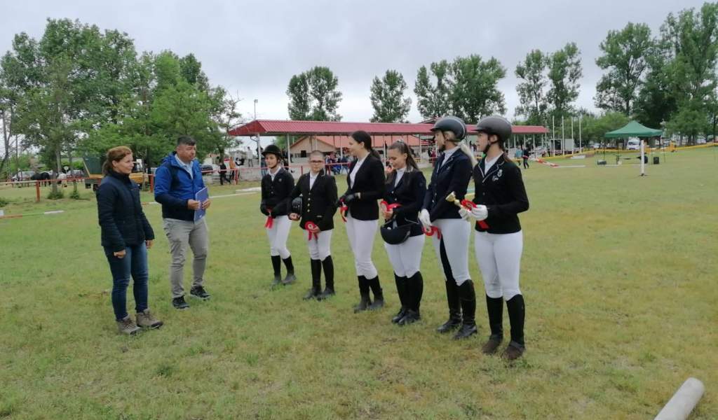 Tiszakécskén versenyeztek a félegyházi lovasok