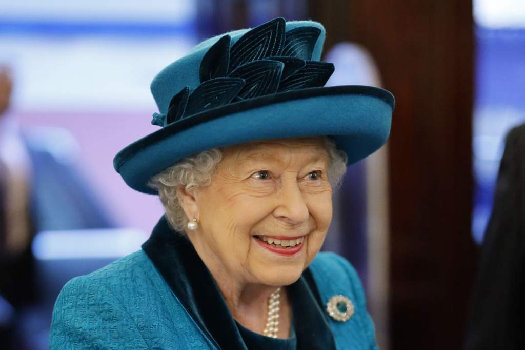 Elhunyt II. Erzsébet brit királynő