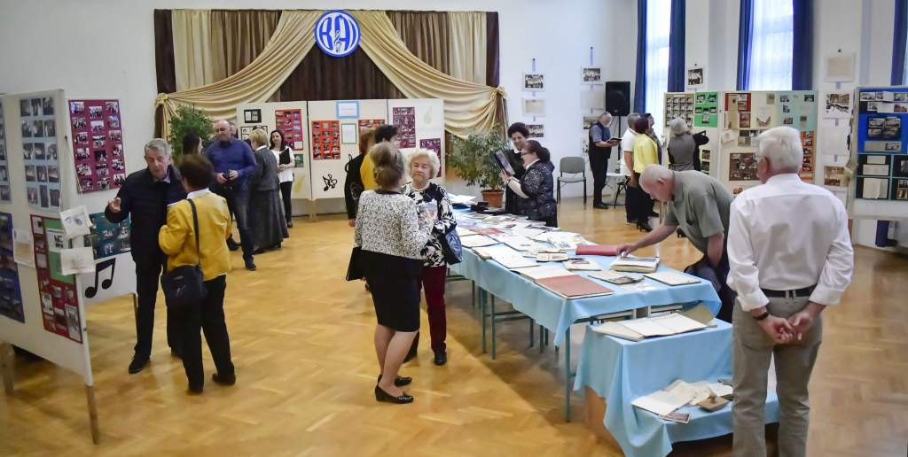 Iskolatörténeti kiállítás nyílt a Batthyányban