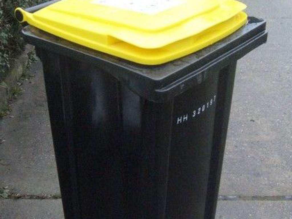 Ismét átvehető a sárga fedelű 120 literes szelektív hulladékgyűjtő  edényzet