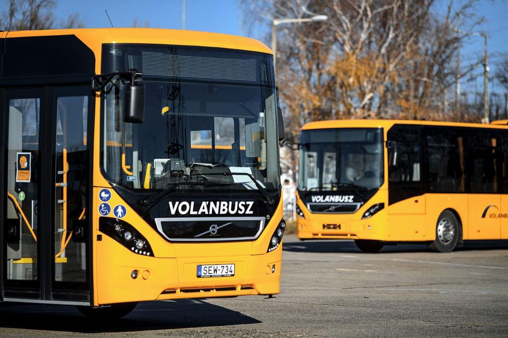 Tíz új autóbuszt állít forgalomba Bács-Kiskun vármegyében a Volánbusz