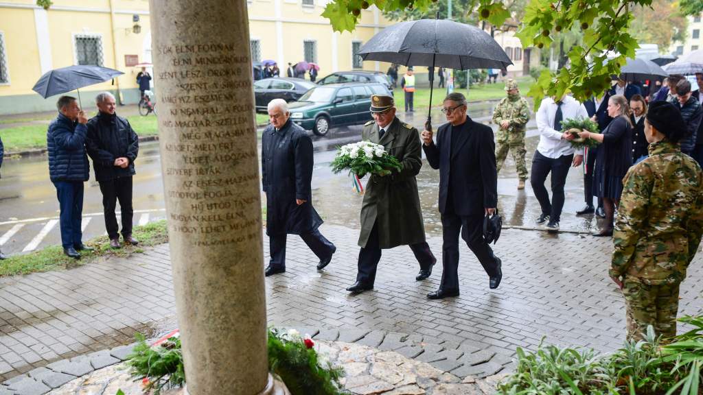 Emlékezés az Aradi vértanúkra