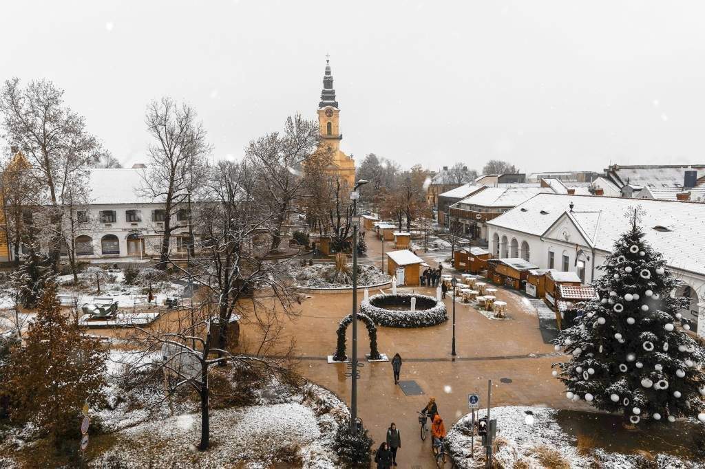 Gazdag adventi programok: idén újra lesz jégpálya is