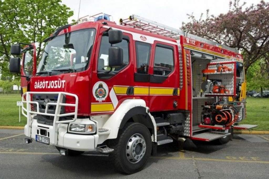 Magyar fejlesztésű tűzoltóautót kapott Kiskunfélegyháza