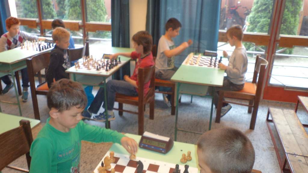 Sakkoznak a Darvasban