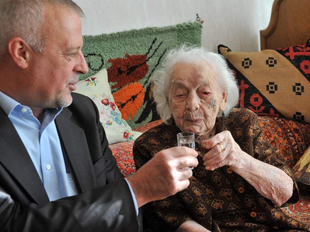 Pálinkázott Bács megye 110 éves lakója