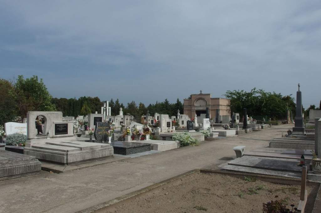 Forgalomkorlátozások a temetők környékén