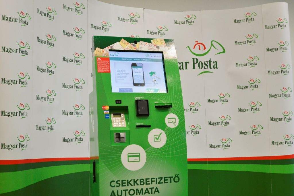 Csekkbefizető automatákat telepít a posta a CBA és a Rossmann üzletekbe