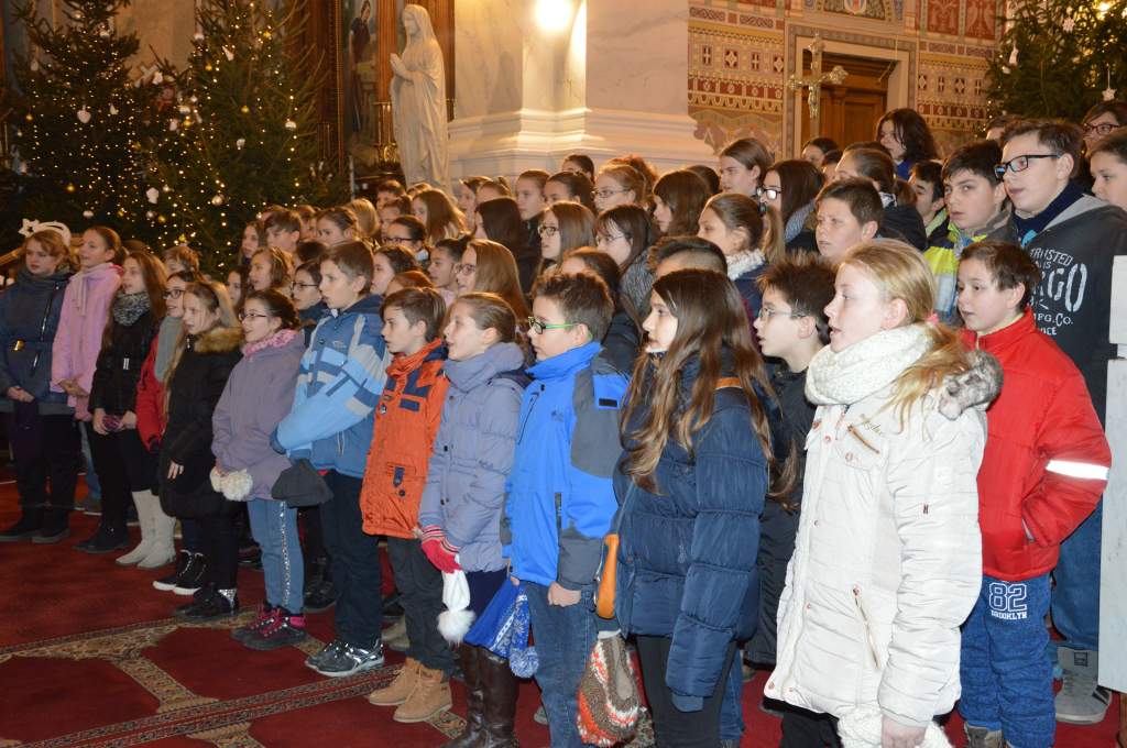 Hangversennyel zárták a karácsonyi ünnepkört a Zenebarátok