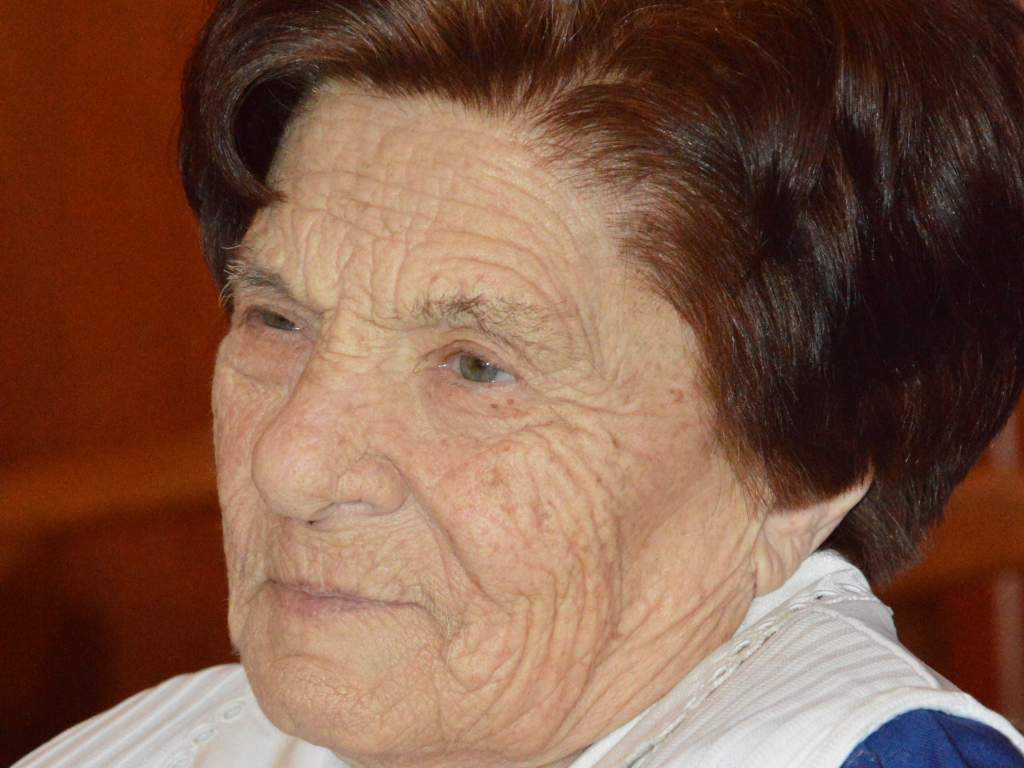 Kedvenc nótája mindig jókedvre deríti a 90 éves Julianna nénit