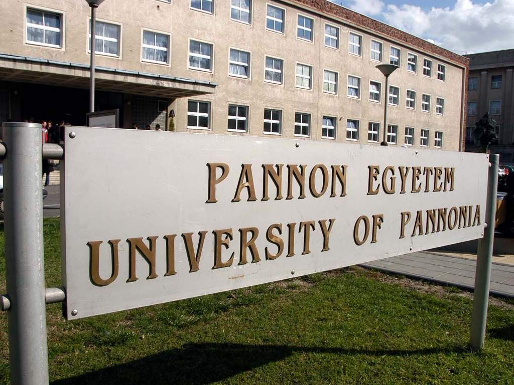 Új Hallgatói Tehetséggondozó Program indul a Pannon Egyetemen