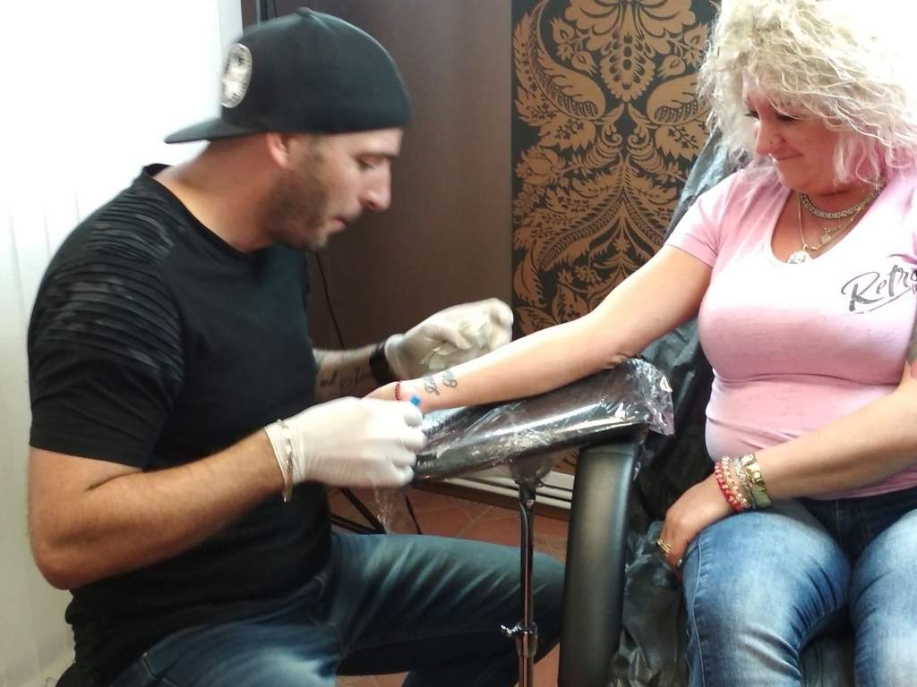 Kertész-Farkas János, a jótékony tetoválóművész