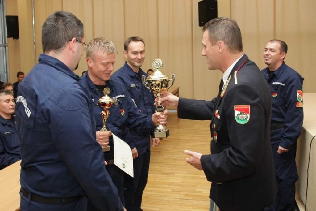 A Bács-Kiskun megyei csapat bizonyult legjobbnak az országos tűzmegelőzési hatósági versenyen 