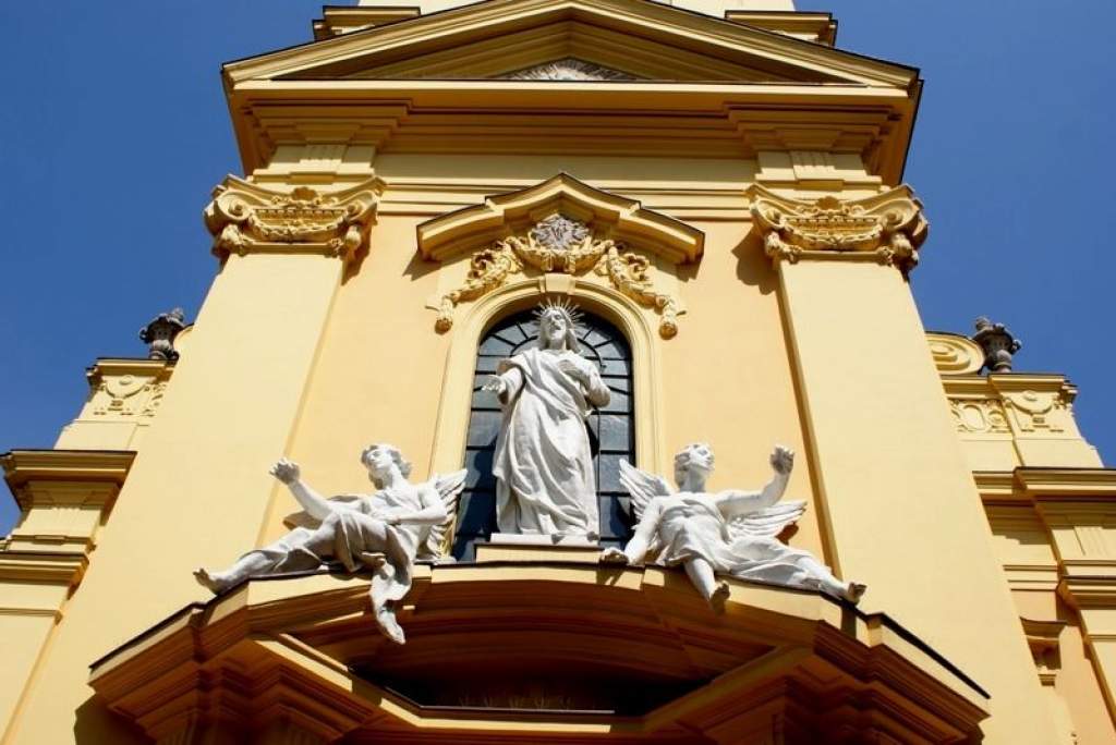 Szeptember 23-án szentelik fel a Mária-kertet