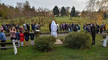 2022-11-24 Pálmonostora Petőfi szobor átadó (04).j