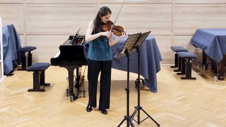 Nemzetközi hírű hegedűművész koncertezett a zeneiskolában
